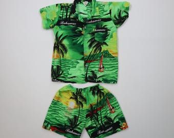 90s Streetwear Boys Medium 2 Piece Bahamas Beach Luau Button Shirt Shorts Outfit, Vintage Beach Outfit, 1990s Summer Shorts Boys Outfit, 90s