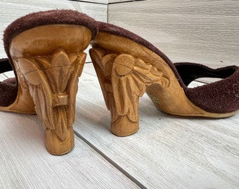 Unique Vintage Shoes Carved Wooden Sandals Suede Size 6 M  Leather Vintage low heeled Shoes 1970s Shoes For Women Sandals