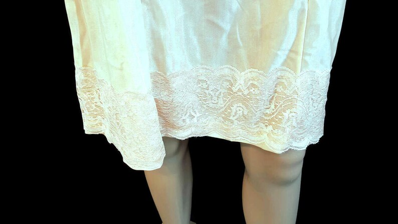 Vintage Slip Dress Womens Slips Pink Slip Lace Slip Full Length Dress Slip Adjustable Straps Long Slips For Dresses Nylon Nightgown