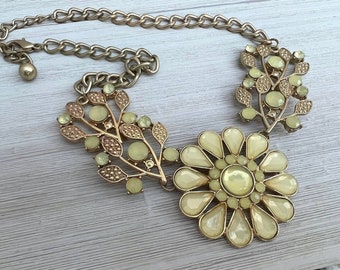 80's Necklace Chunky Jewelry Flower Bib Necklace Women's Large Statement Necklace For Women Layered Chain Necklace