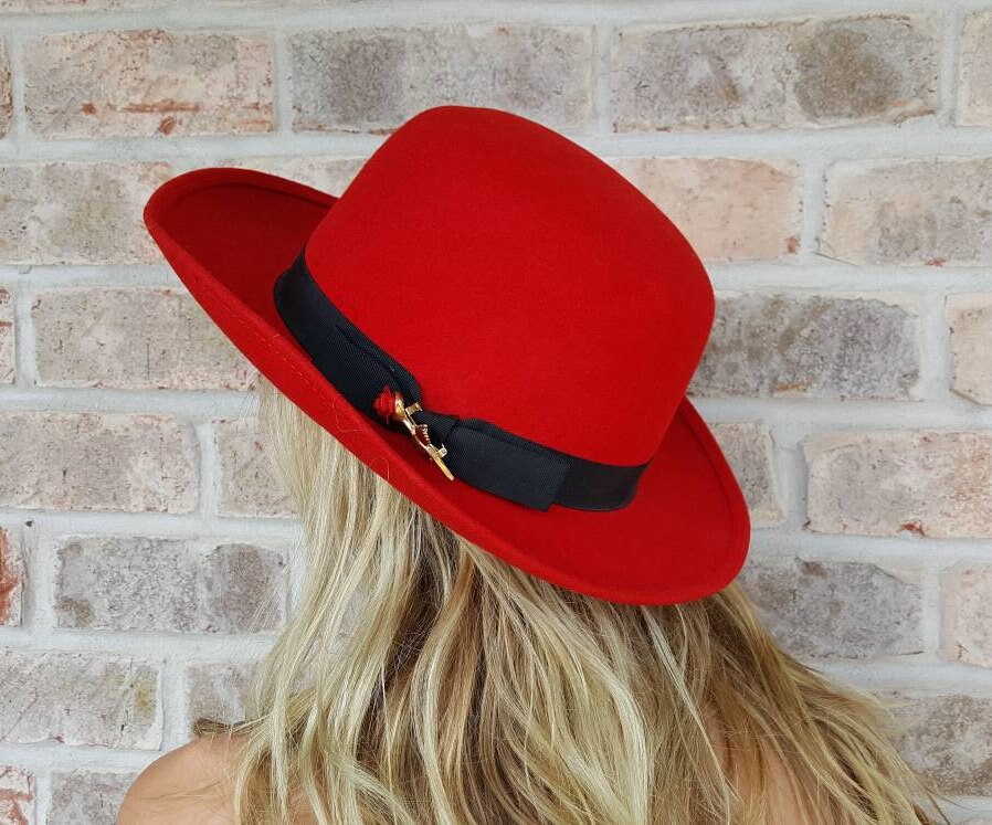 red hats for women