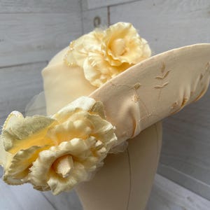 Yellow Derby Hat For Women, Large Wide Brim Floral Hat, Fancy Derby Hats Vintage Gospel Easter Church Wedding Women&#39;s Hats Kate Middleton