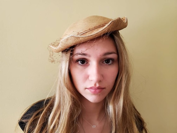 Vintage Christian Dior Fascinator Hat With Veil 40