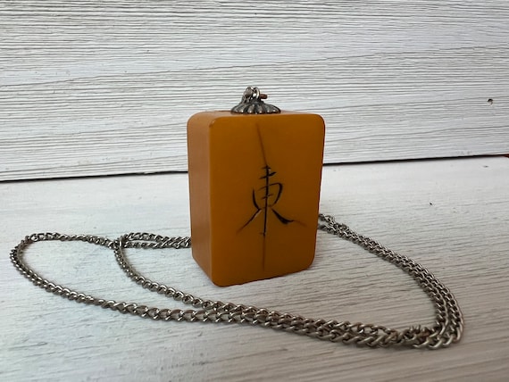 Bakelite Pendant Necklace Asian Block Pendant Nec… - image 3