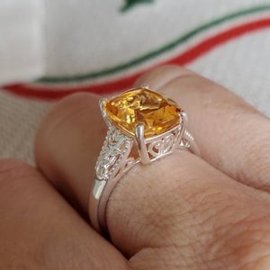 Victorian Citrine Ring Vintage 3 Carat Sterling Silver Ring For Women or Girls Size 7, 3.88g