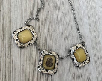 Collar con colgante de hermandad Art Deco de los años 20, cadena vintage de 16 pulgadas, collares vintage para mujer, con escudo