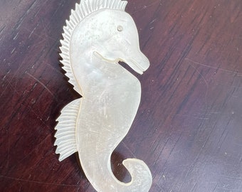 Seahorse Brooch Mother of Pearl Shell Jewelry Seahorse Jewelry Nautical Jewelry Summer Jewelry White Antique Brooch Carved Shell