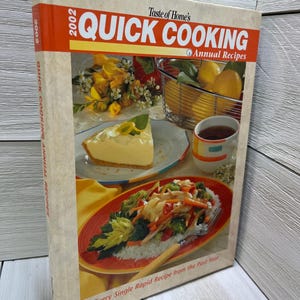 2002 Taste of Home&#39;s Quick Cooking Cookbook, Hardcover, Vintage Recipes , Vintage Cookbooks