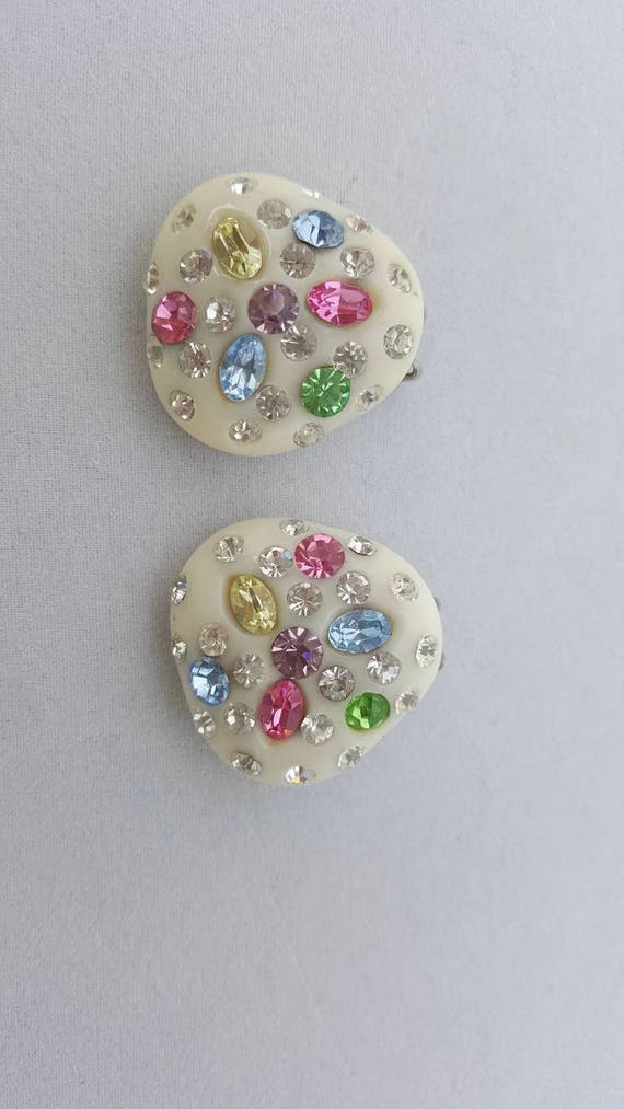 Vintage Plastic Earrings, Plastic Rhinestone Earrings… Gem
