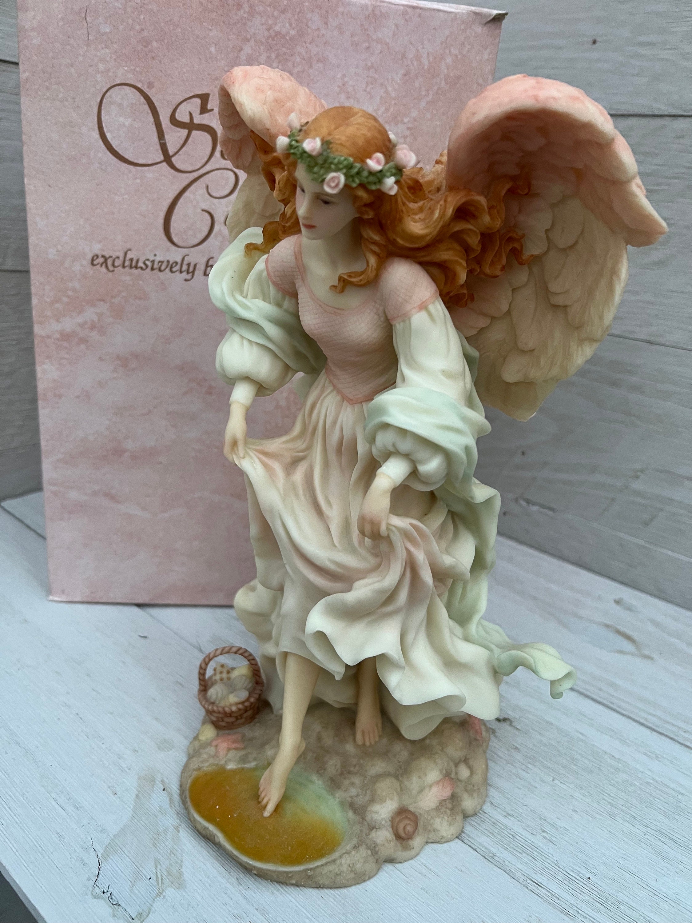 figurine ange gothique seraphin
