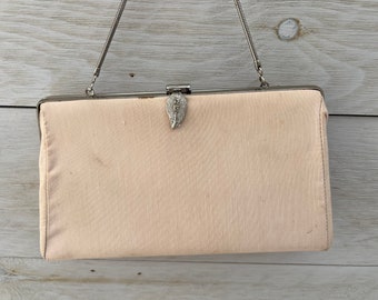 1960s Evening Bag Clutch Purse Peach Pink Clutch Top Handle Handbag Clutches For Women Girls, Clutches for Wedding or tea parties