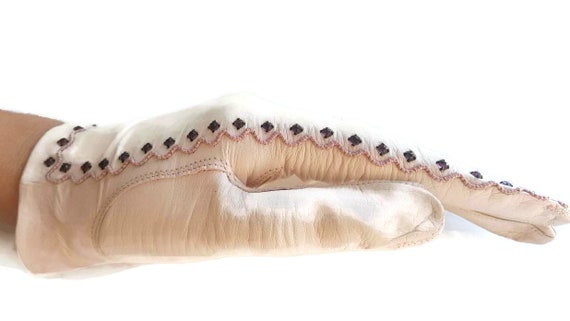 French Gloves Leather NWT Vintage White Leather G… - image 3