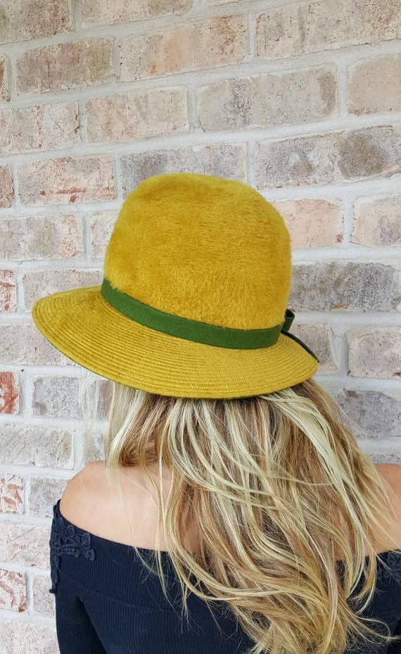 Adolfo Hat, Adolfo Realites Hat, Golden Yellow Flo