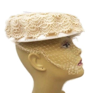 Vintage Lace Hat With Veil 1940s Off White Victorian Hat, Vintage Pillbox Hat Crocheted Hats, Tilt Hat Womens Hats, Fancy Ladies Church Hats