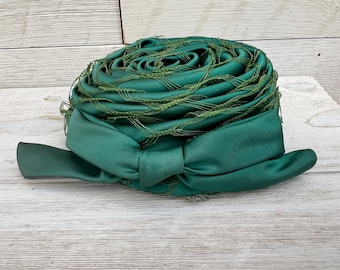 Green Pillbox Fascinator Hat with Veil Vintage, Women's Hats Fascinators Pillbox Hats, Kentucky Derby Hat, 1960s