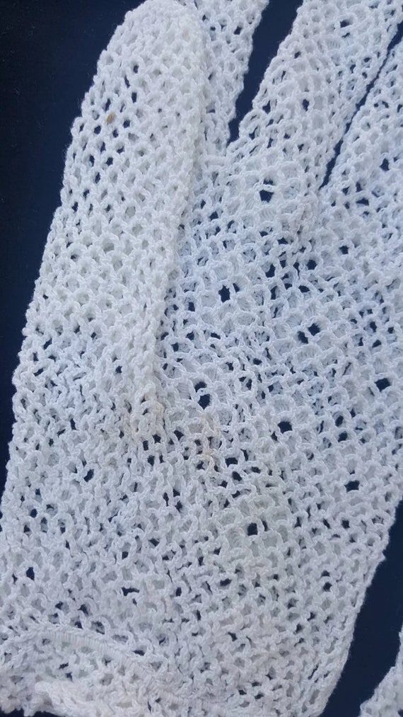 Antique Hand Crocheted Gloves Victorian White Glo… - image 8