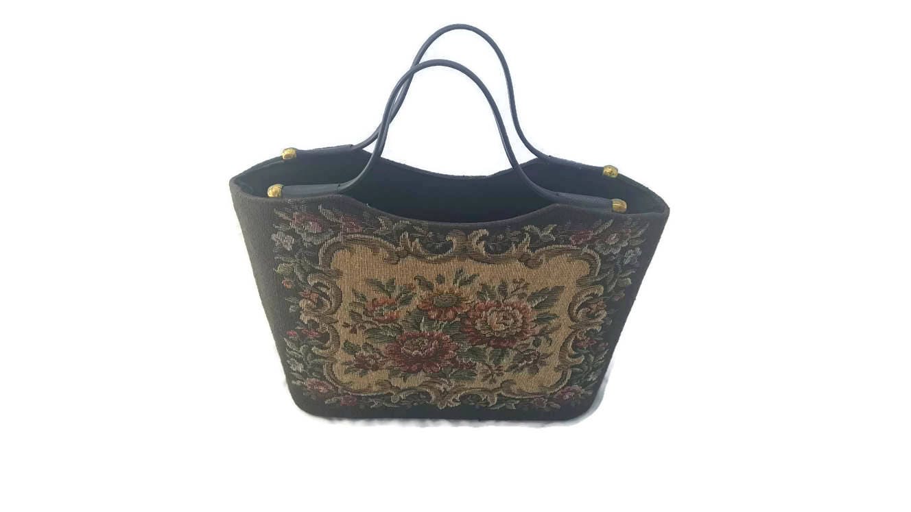 purse stores near me