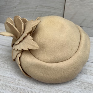 Wool Pillbox Hat,pillbox Fascinator, Fascinator Hat, 1940s  display picture 1