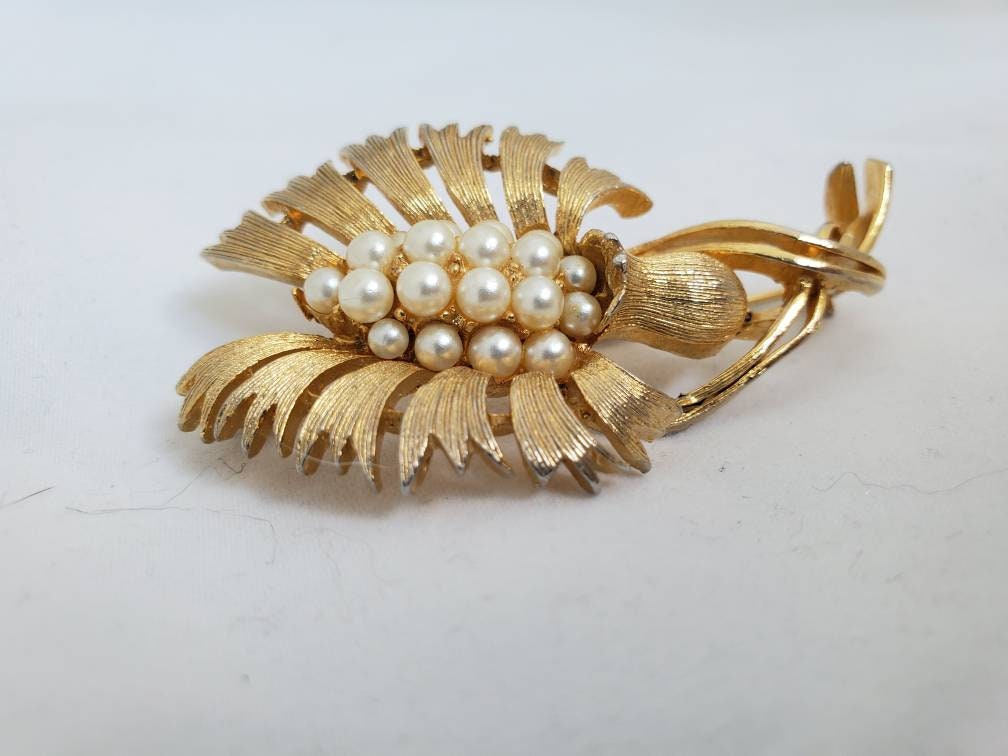 LISNER Pearl Brooch Gold Costume Jewelry Lisner Jewelry | Etsy
