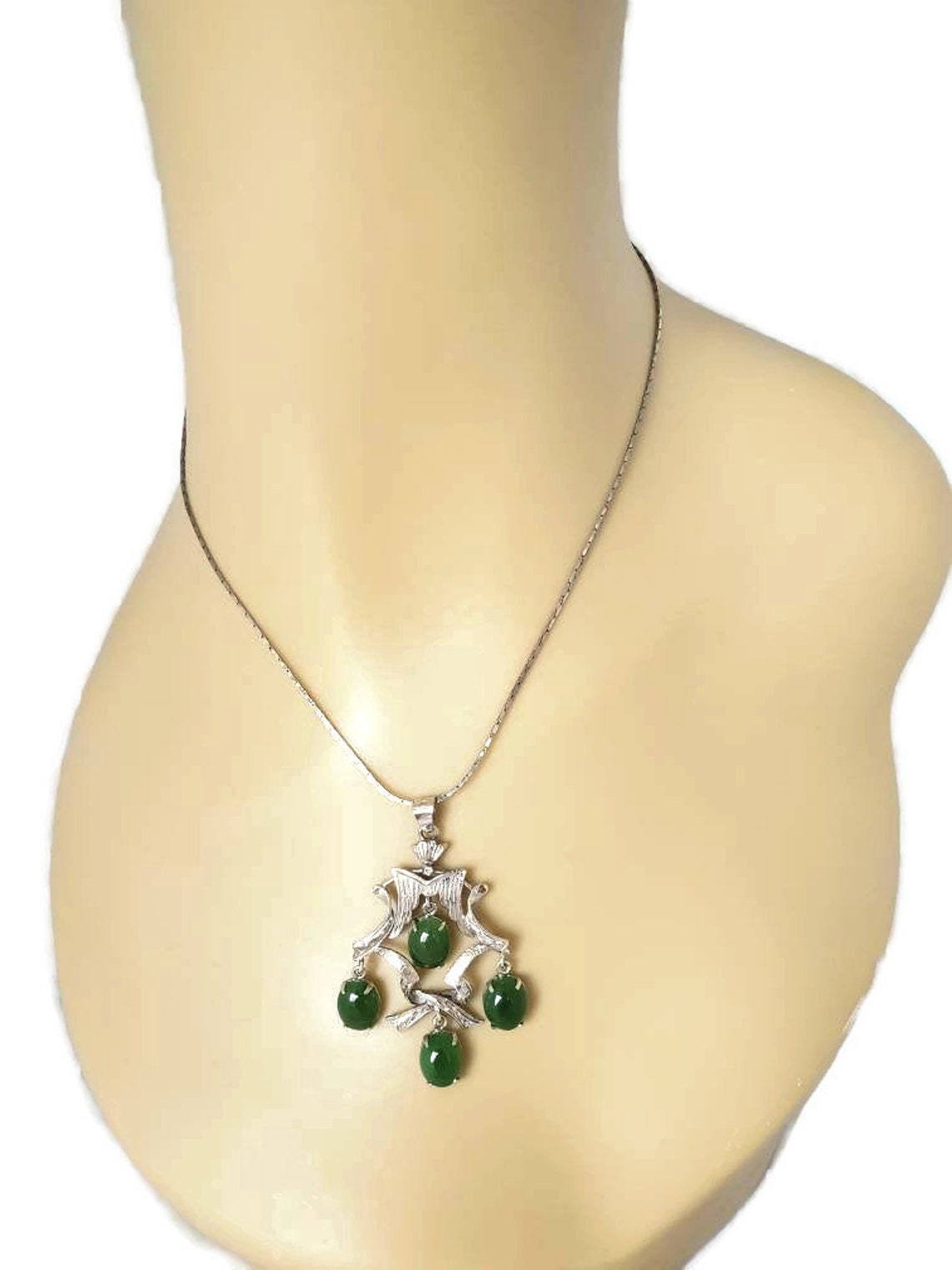 14k White Gold Jade Pendant Necklace Vintage Jade Necklaces Etsy 