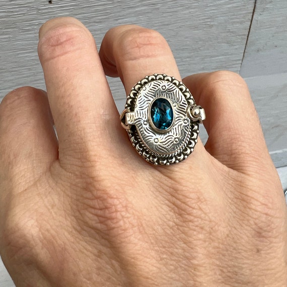 Poison Ring Sterling Silver Blue Topaz Vintage Ri… - image 5