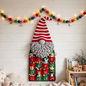 Crochet Christmas Gnome Advent Calendar Pattern PDF, Holiday Countdown Pockets, Gnome Wall Hanging, Christmas Crochet Decor