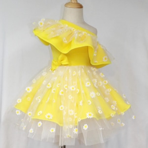 Two-Tone One Sleeve Ruffled A-Line Pageant Dress main image 1