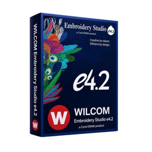 Op de afbeelding: Een rechthoekige softwaredoos voor Wilcom Embroidery Studio e4.2, een Corel DRAW-product. De donkerblauwe verpakking bevat een kleurrijke, gedetailleerde geborduurde vogelafbeelding aan de linkerkant, met de tekst e4.2 en het Wilcom-logo.
