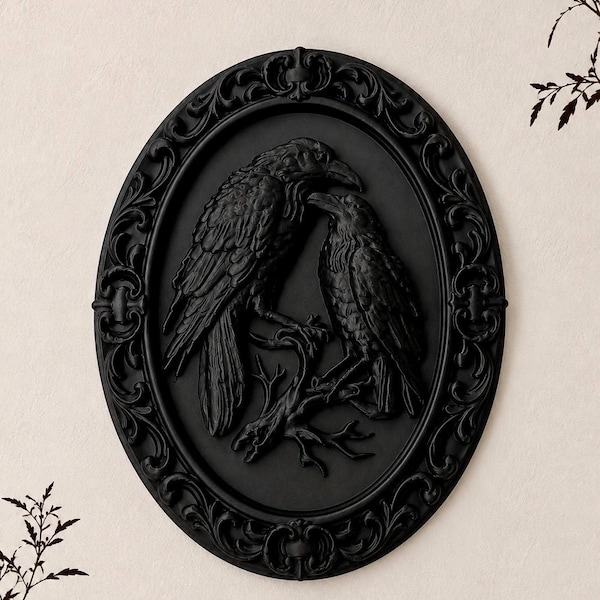 Gothic Raven Wall Plaque – Black Victorian Crow Wall Decor