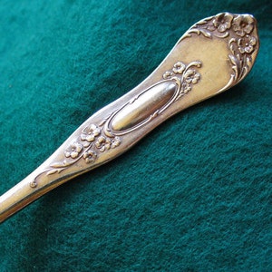 Vintage 1881 Rogers Silverplate Teaspoon: Beverly Roses Pattern