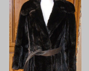 Grandella Ii - Etsy
