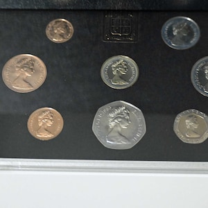 1983 UK Proof Coin Collection: 8-Coin Set, Royal Mint Case