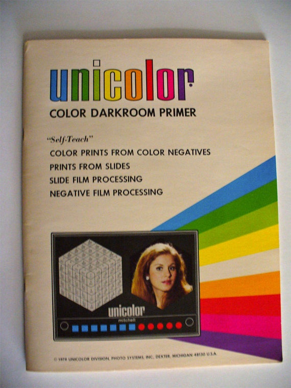 UNICOLOR Color Darkroom Primer Paperback Basic Developing, Printing, Prints Processing Enlarging in Color "Self-Teach"