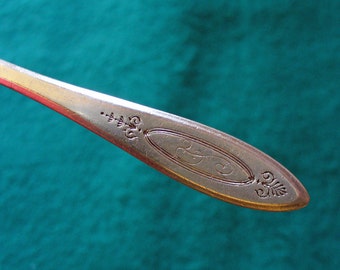 Delightful Little Vintage Baby Fork Community Silverplate Delicate Feminine 1917 Monogrammed "L" Adam pattern