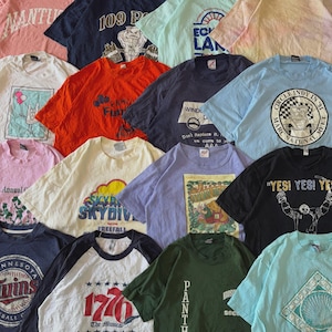 Lote al por mayor de 50 prendas de ropa vintage / Caja para revendedores / Inventario para vendedores en línea