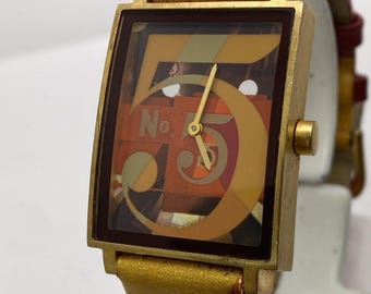 Metropolitan Museum of Art – “Figure 5 in Gold” Watch Works New Battery