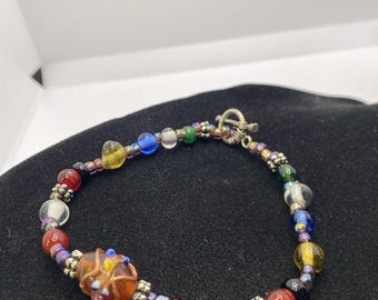 Womens Homemade Glass Bead Bracelet Vintage
