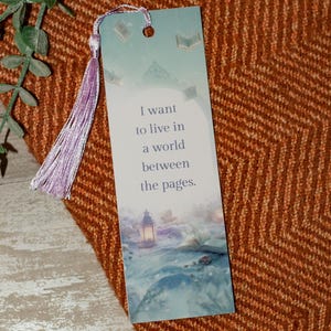 Fantasy Bookmark – World Between Pages, Romantasy Reader Gift