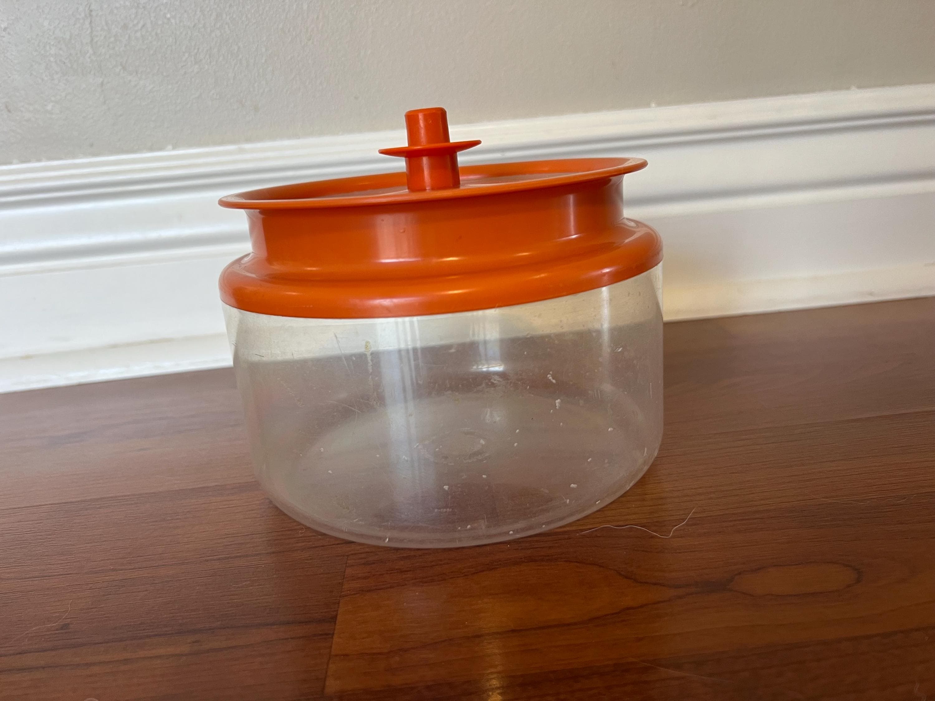 Tupperware canister - Etsy 日本