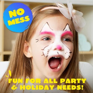 Op de afbeelding: Een meisje met kattengezichtverf, met roze wenkbrauwen en neus, en zwarte snorharen en oren. De afbeelding bevat de tekst "NO MESS" in een blauwe cirkel en "FUN FOR ALL PARTY & HOLIDAY NEEDS!" in het geel.
