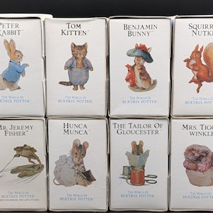 RARE VINTAGE Set Of 8 Beatrix Potter Border Fine Arts Figurines Peter Rabbit MIB