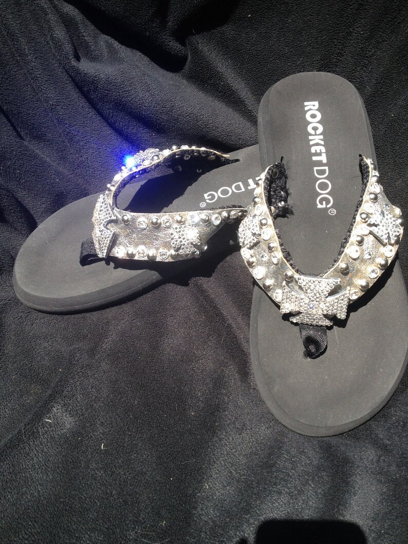 cross flip flops