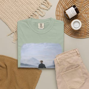 Camiseta con el gato "Wanderer Above the Sea of Fog" / Camiseta de arte de Caspar David Friedrich / Camiseta de pintura romántica Dark Academia / Regalo de gato negro imagen 19