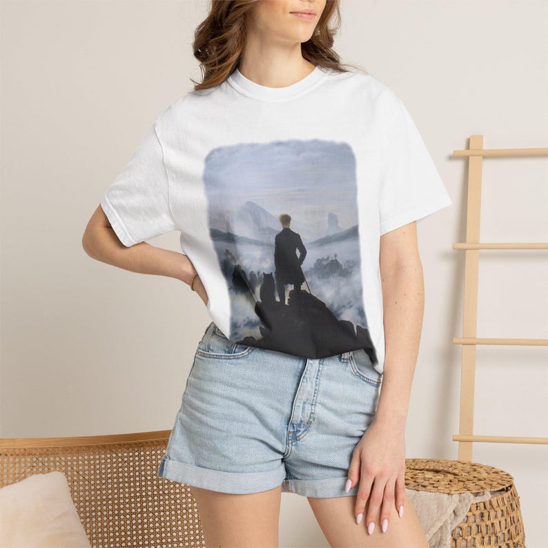 Camiseta con el gato "Wanderer Above the Sea of Fog" / Camiseta de arte de Caspar David Friedrich / Camiseta de pintura romántica Dark Academia / Regalo de gato negro imagen 14
