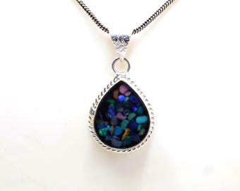 Handgemachte Silberkette mit Opal-Anhänger, Edelstein-Chips, Boho Schmuck