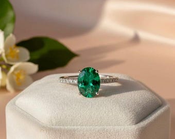 Smaragd 925 Sterling Silber Ring | Weiße AD Stone Akzente