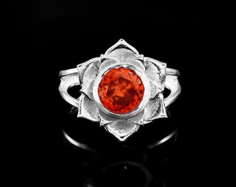 Handgemachter Silber Lotus Ring, feuriger oranger Edelstein, Boho Handwerker Schmuck, Meditation Chakra Ring