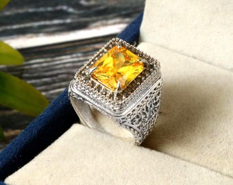 Sterling Silber Ring | Im Labor gewachsener gelber Saphir, weißer Halo