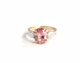 Zirkon Sterling Silber Ring | Ovaler Edelstein mit weißen AD Stones