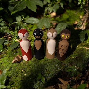 Hand-Painted Wooden Forest Friends Peg Dolls – Fox, Bear, Owl, Deer Set
